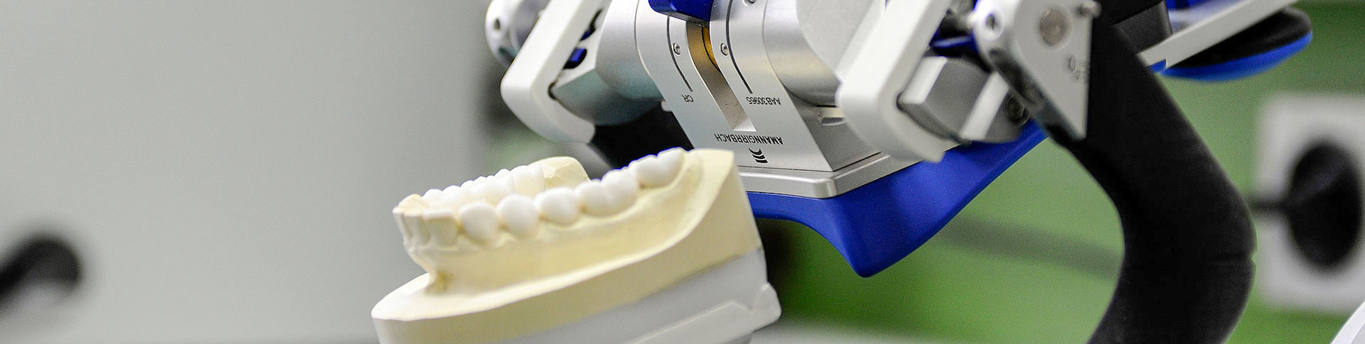 Dentallabor Zahnersatz erstellen